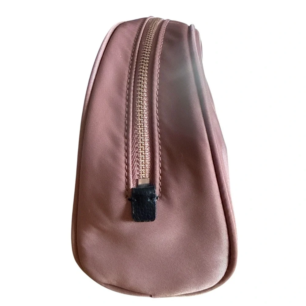 Kate Spade New York Medium Dome Cosmetic Bag Sparrow Pink Mauve Zipper Top Logo